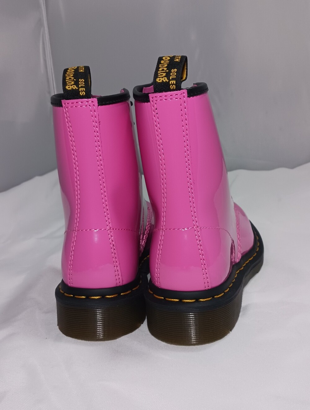 Dr. Martens 1460 Pink Patent Lamper Boots NIB – Women’s US 6 ✨🩷 - Picture 8 of 16